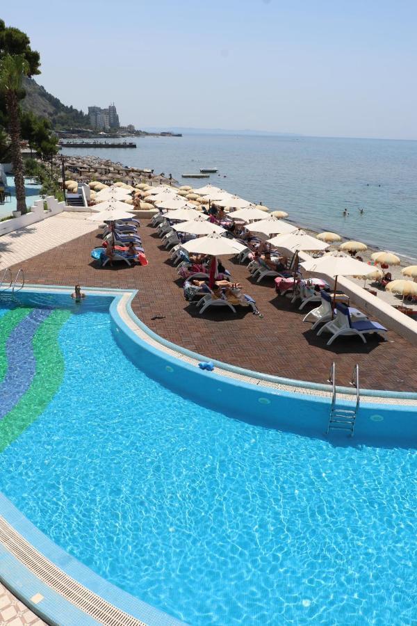 Hotel Costa Del Sol Durrës Exterior foto